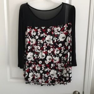 Black, red, and white pattern top